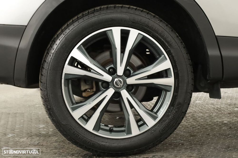 Nissan Qashqai 1.5 dCi N-Connecta - 5