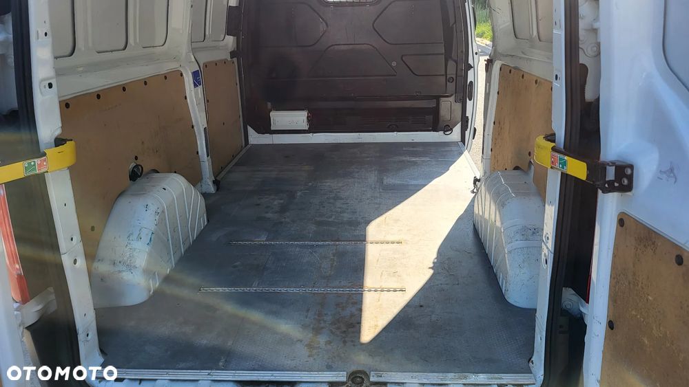 Ford Transit Custom - 12