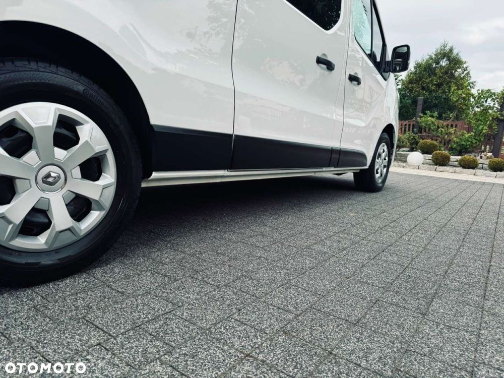 Renault Trafic - 30