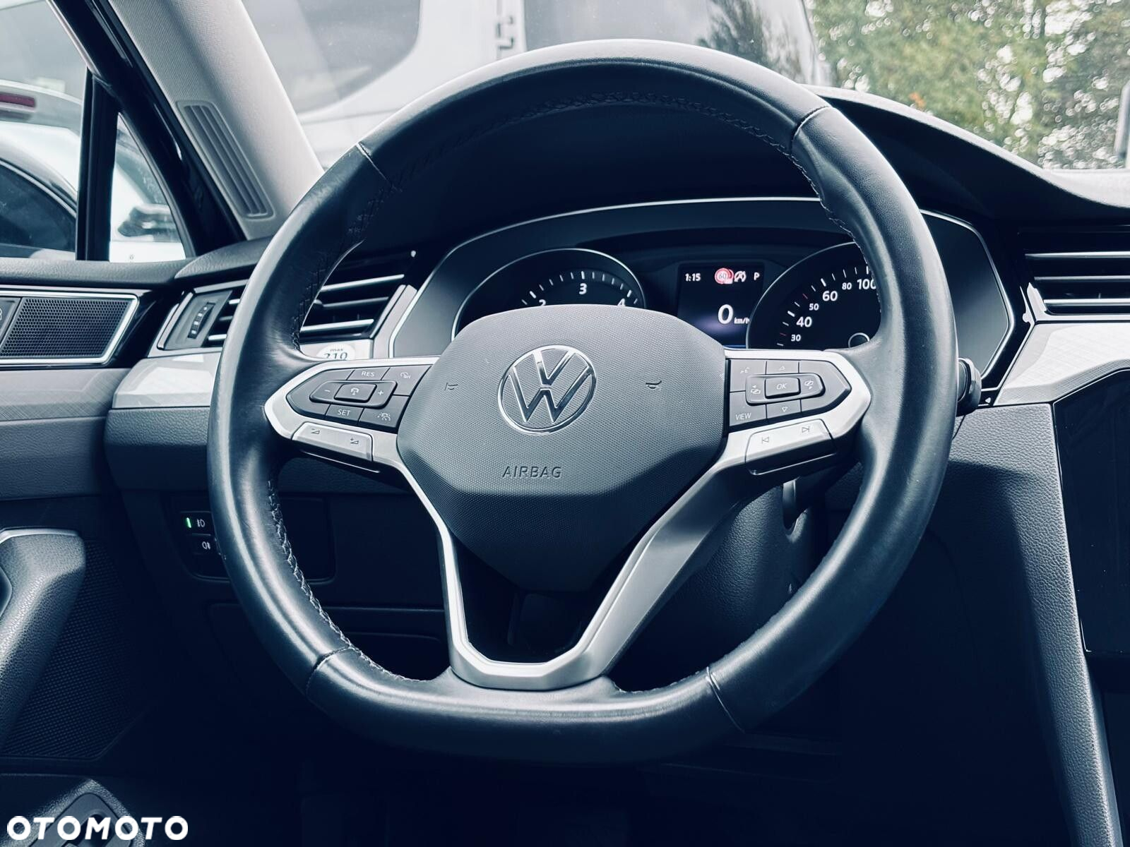 Volkswagen Passat 2.0 TDI EVO Business DSG - 26