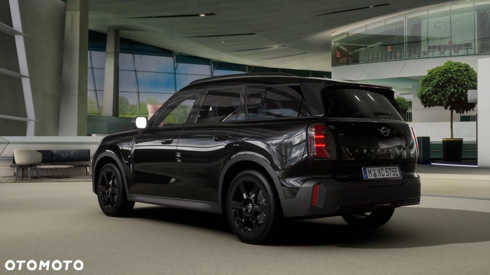 MINI Countryman E 66.5kWh Blackyard - 3