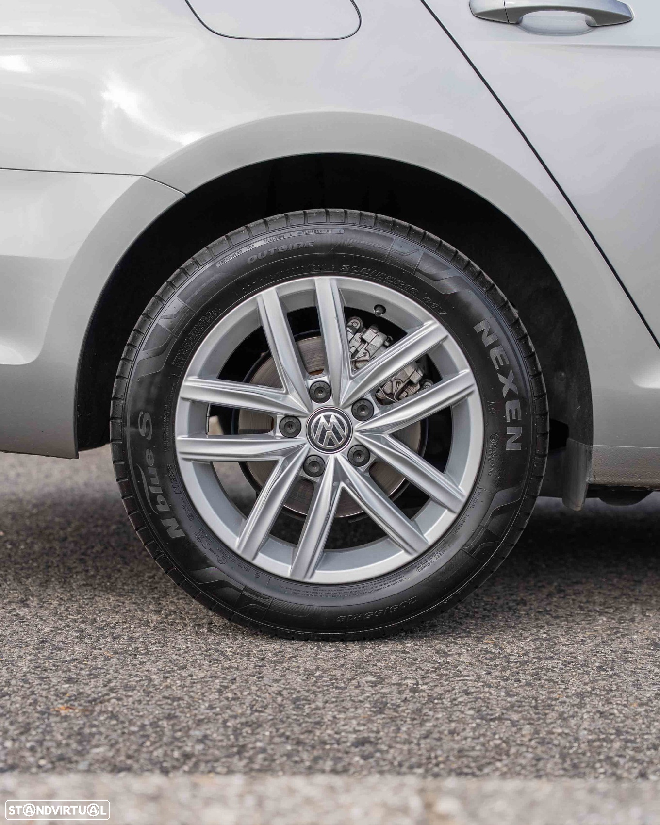 VW Golf Variant 1.6 TDi Highline DSG - 7