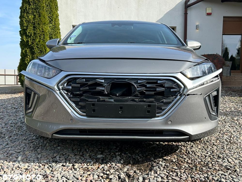 Hyundai IONIQ 1.6 GDI Premium - 32