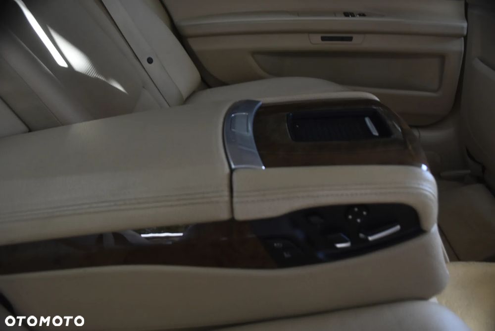 BMW Seria 7 730d L - 11