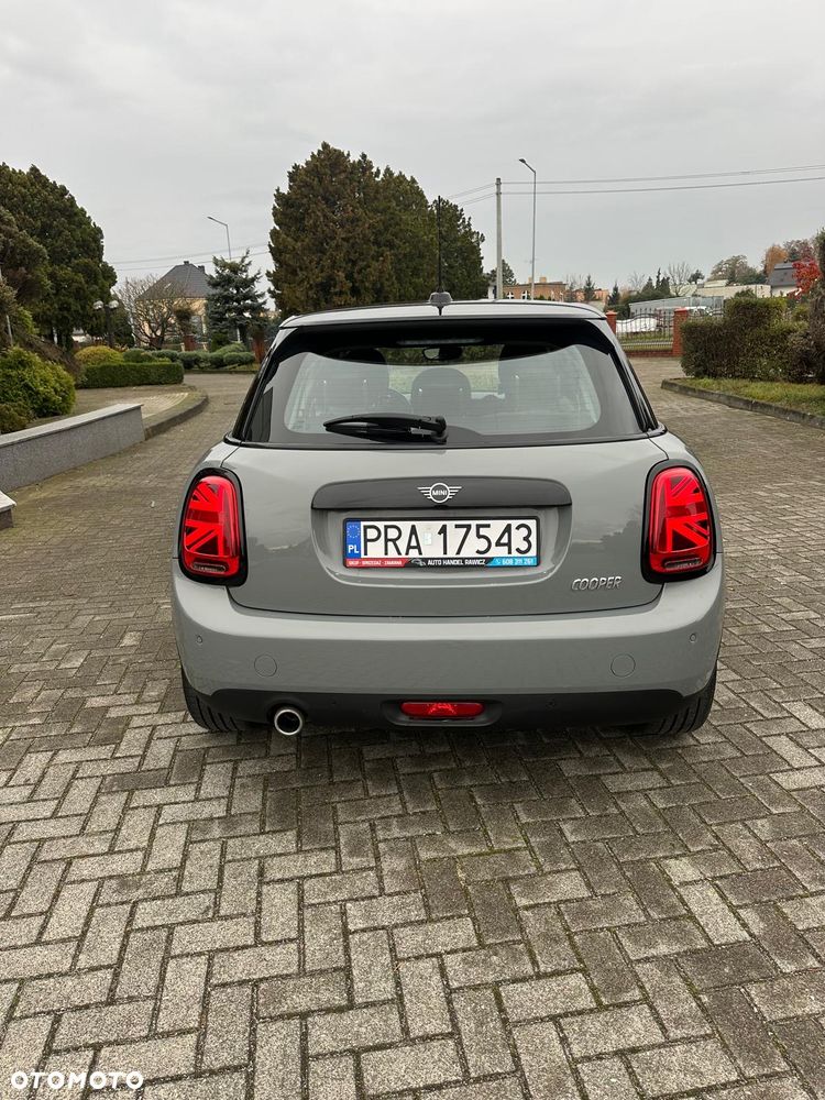 MINI Cooper Multitone Edition - 11