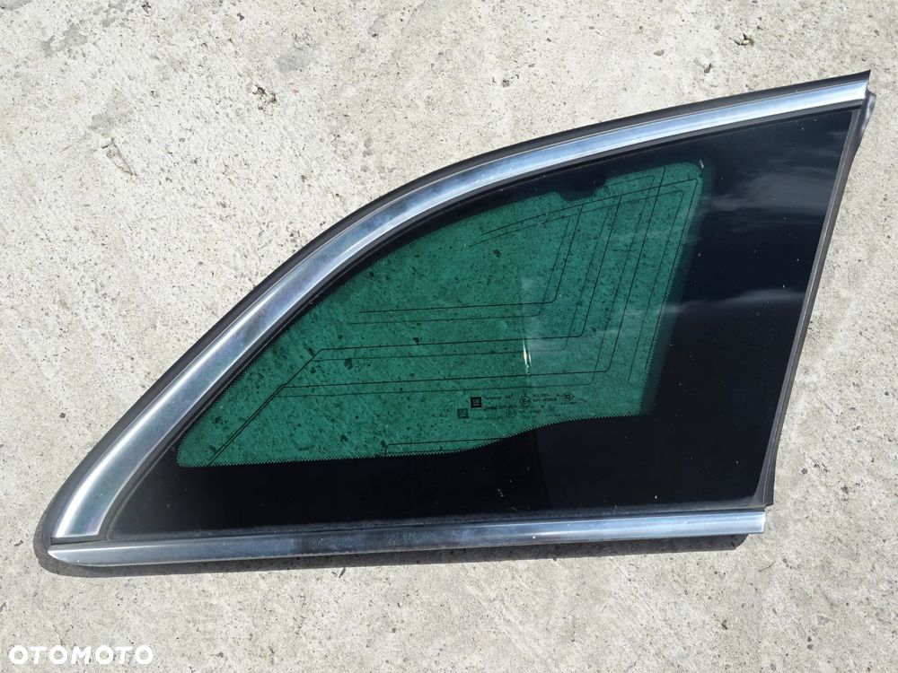SZYBA PRAWA TYLNA KAROSERYJNA PRAWY TYŁ OPEL INSIGNIA A KOMBI ANTENA ALARM - 1