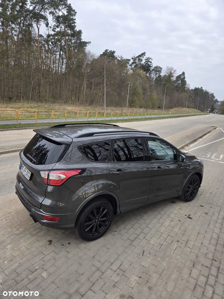 Ford Kuga 2.0 TDCi 4x4 ST-Line - 3