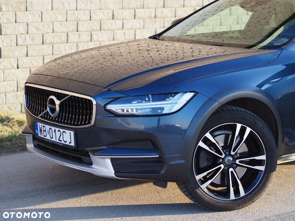Volvo V90 Cross Country D4 AWD - 3