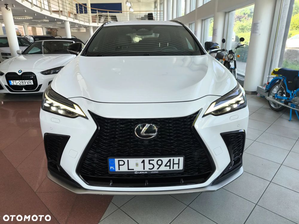 Lexus NX 350h F Sport AWD - 2