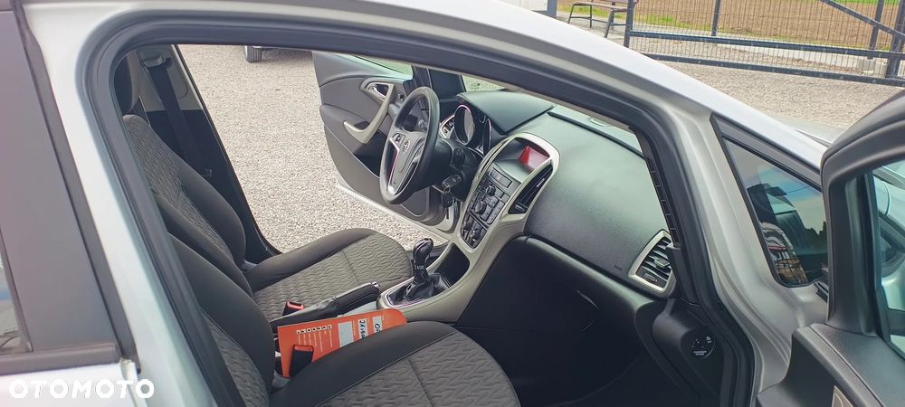 Opel Astra 1.6 Style - 27