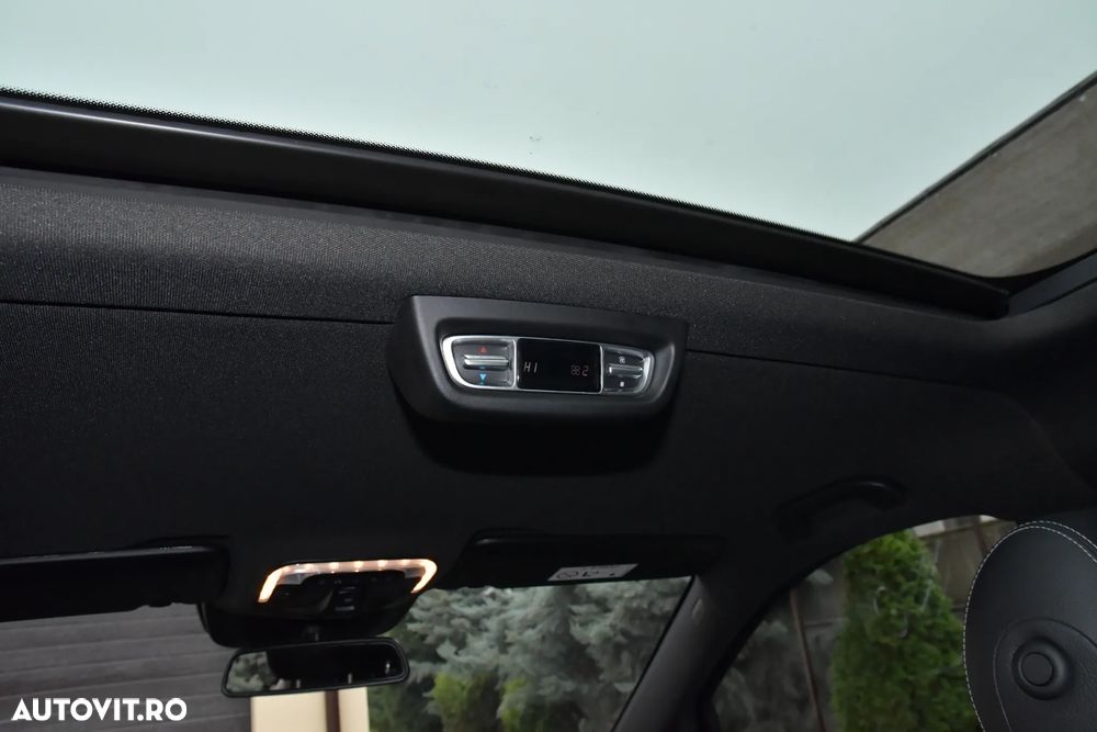 Mercedes-Benz V 250 (BlueTEC) d lang 4Matic 7G-TRONIC Avantgarde - 7