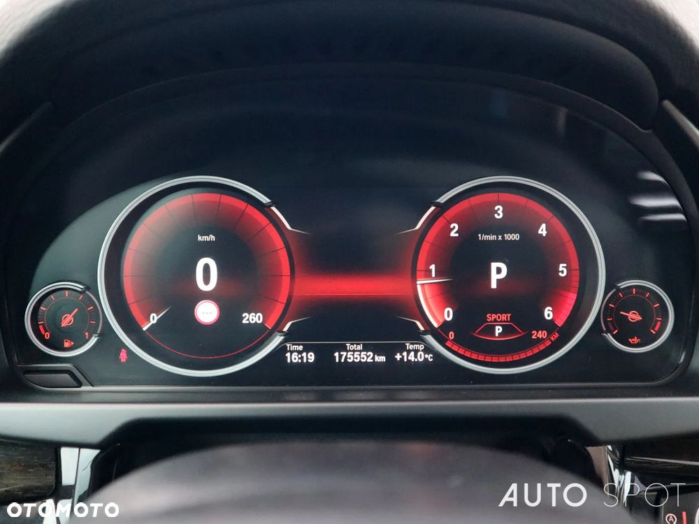 BMW X5 xDrive25d - 22