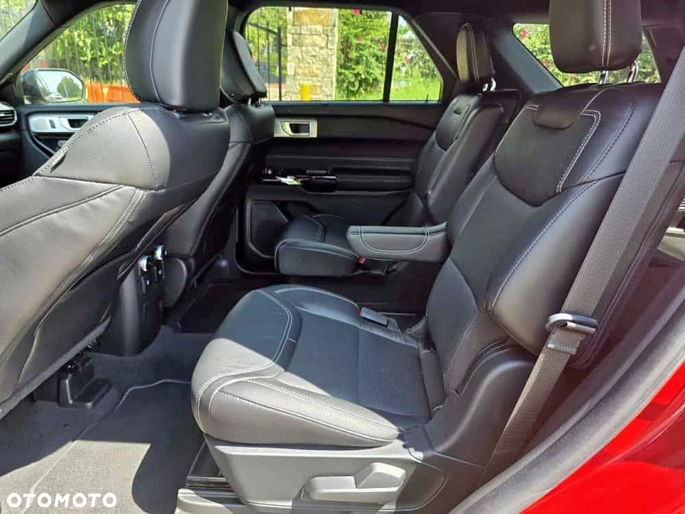 Ford Explorer - 6