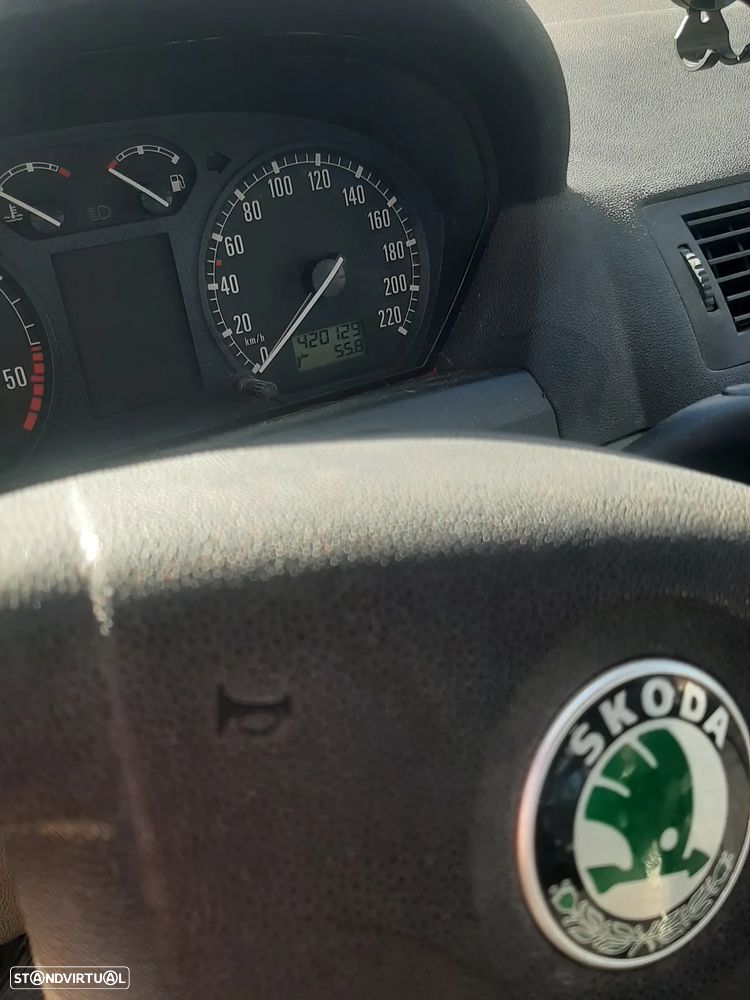 Skoda Fabia Break 1.4 TDi Attractive AC - 3