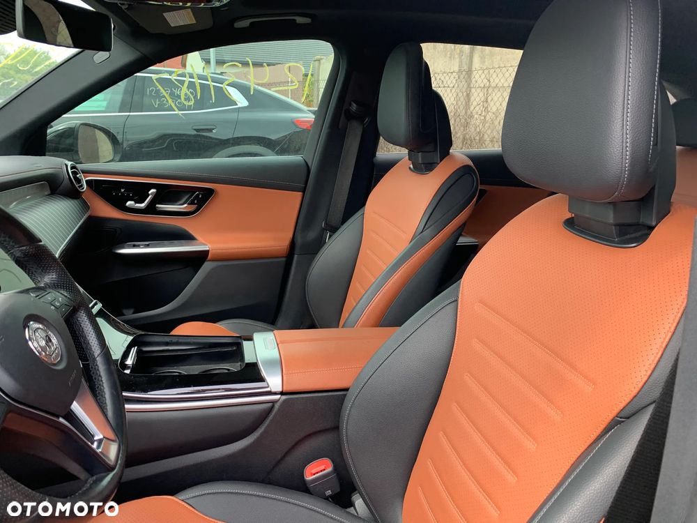 Mercedes-Benz GLC 300 4Matic 9G-TRONIC Edition Avantgarde - 11