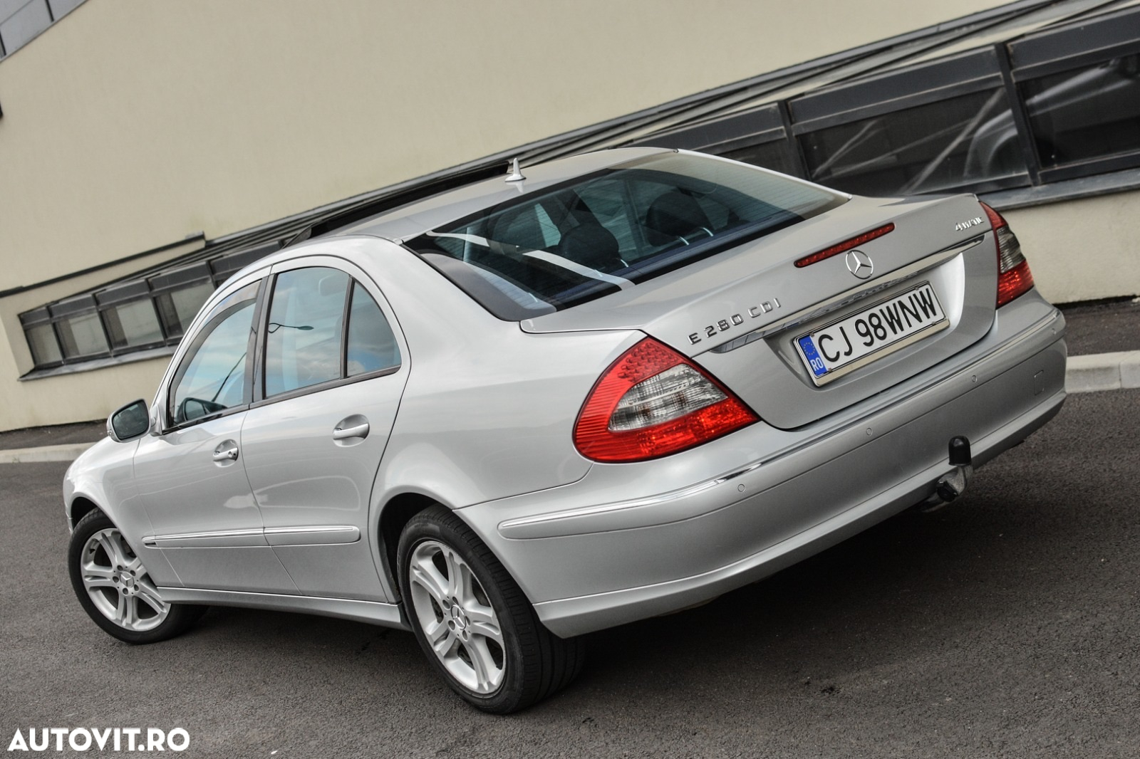 Mercedes-Benz E 280 CDI 4Matic Automatik Avantgarde DPF BusinessEDITION - 4