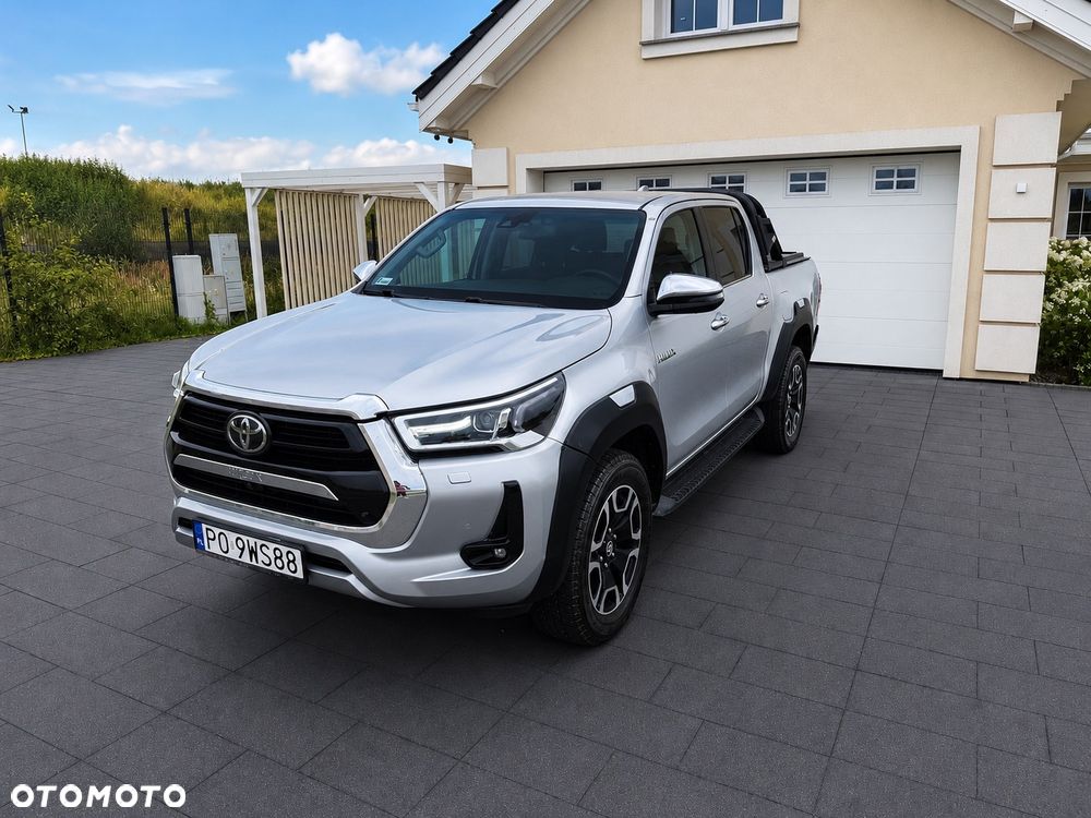 Toyota Hilux 2.8 D-4D Double Cab SR5+ 4x4 - 1