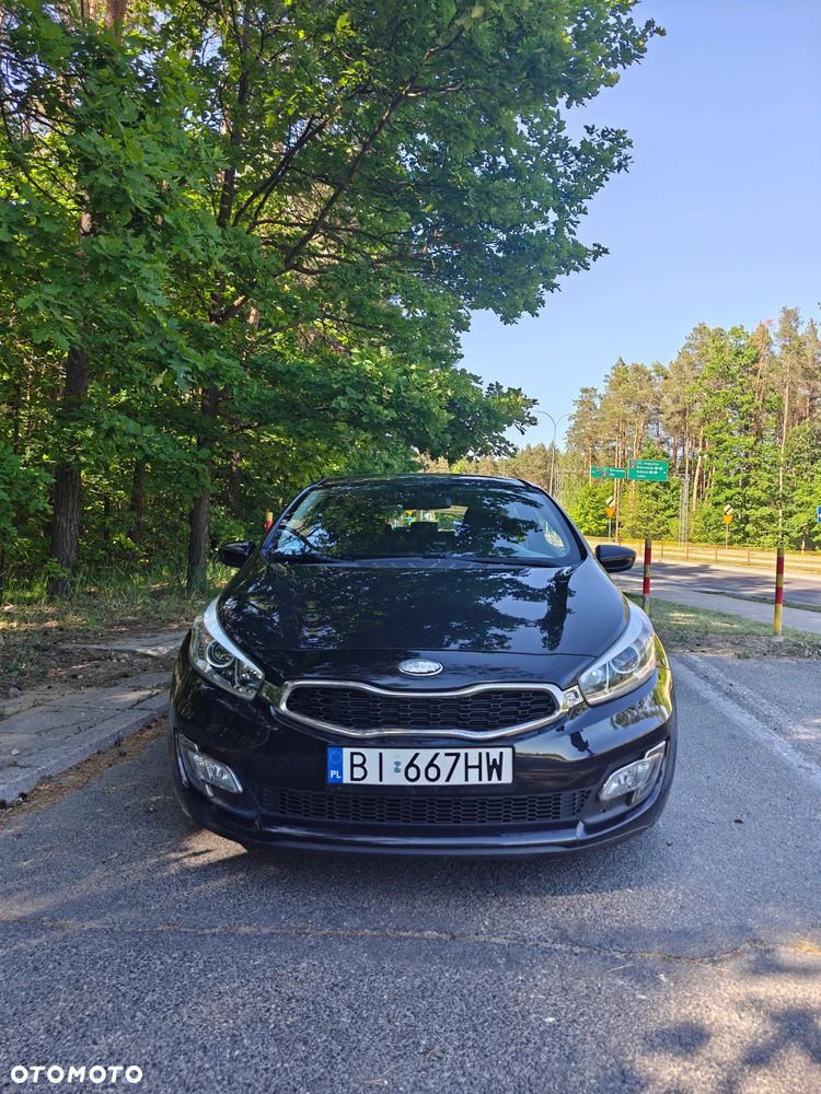 Kia ProCeed - 14