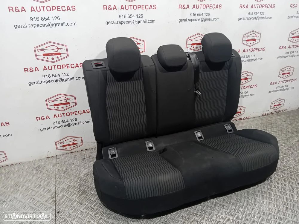 Conjunto de Bancos Peugeot 308 II SW em Tecido Original - 6