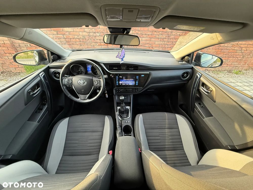 Toyota Auris 1.2 Turbo Edition-S - 5