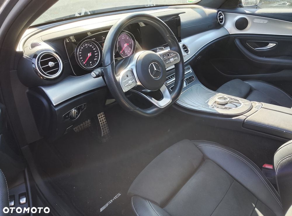 Mercedes-Benz Klasa E - 18