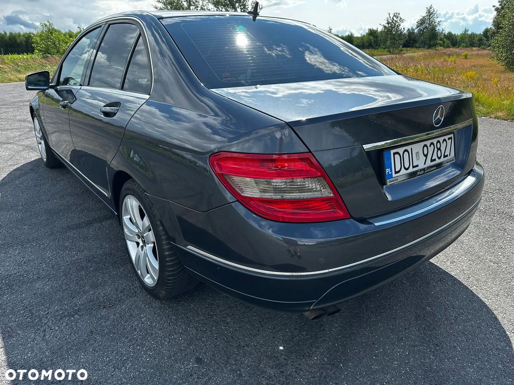Mercedes-Benz Klasa C 200 CDI DPF Automatik BlueEFFICIENCY Avantgarde - 8