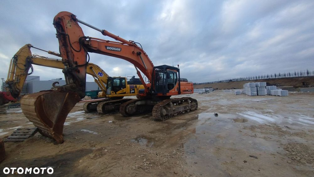 Doosan DX520 - 10