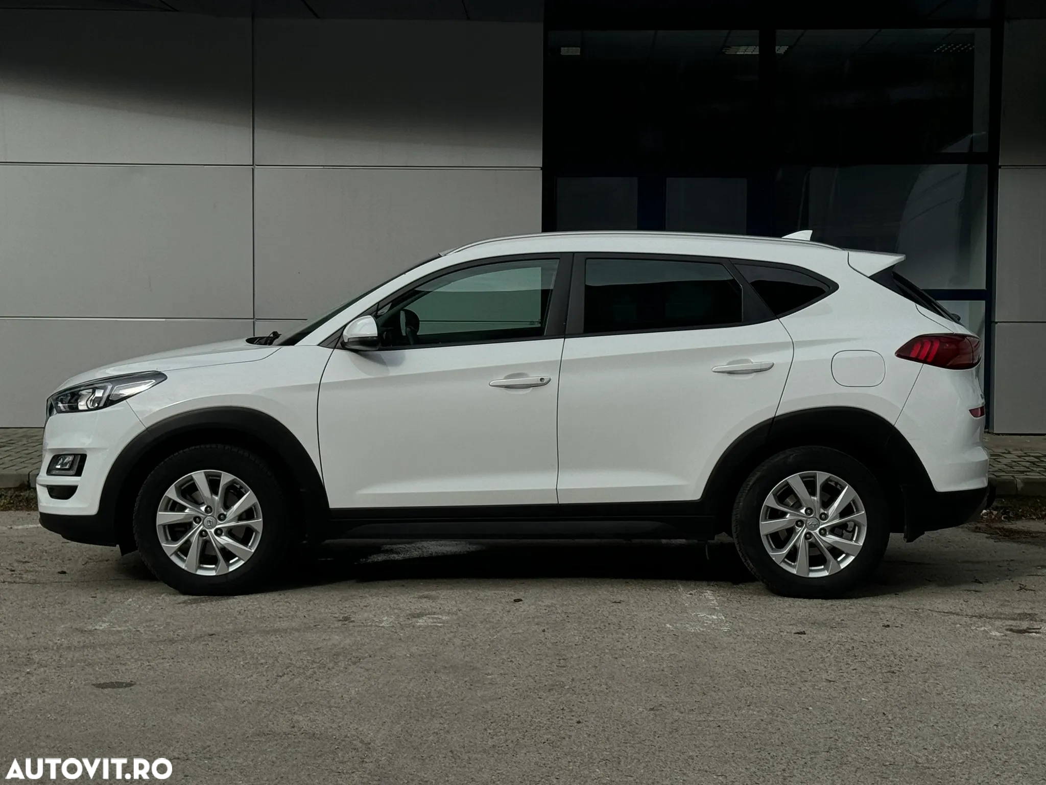 Hyundai Tucson 1.6 CRDi 4WD 7DCT Style - 7