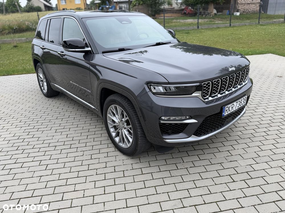 Jeep Grand Cherokee - 1