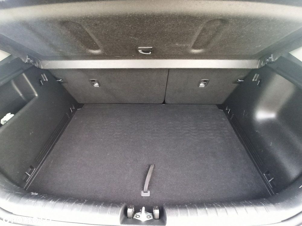 Kia Stonic 1.0 T-GDI 120 Platinum Edition - 7