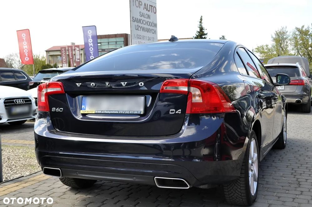 Volvo S60 D4 Drive-E Dynamic Edition (Kinetic) - 10