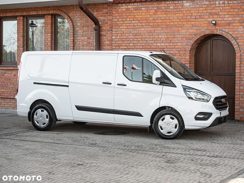 Ford Transit Custom L2H1 - 2
