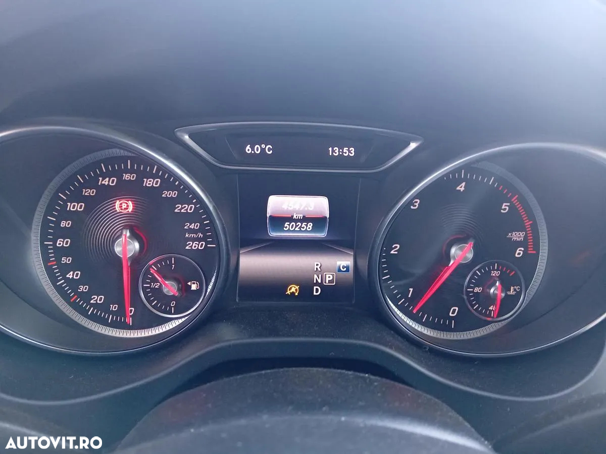 Mercedes-Benz GLA 200 d 4MATIC Aut. - 12