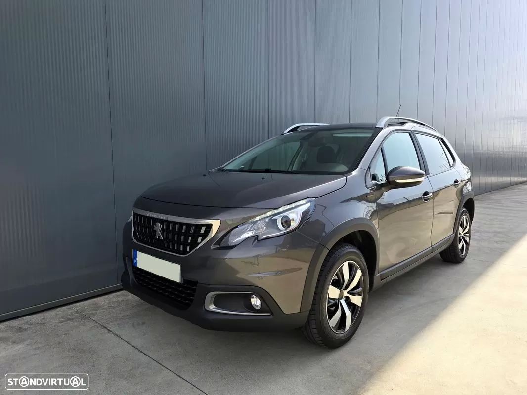 Peugeot 2008 1.2 PureTech Signature - 1