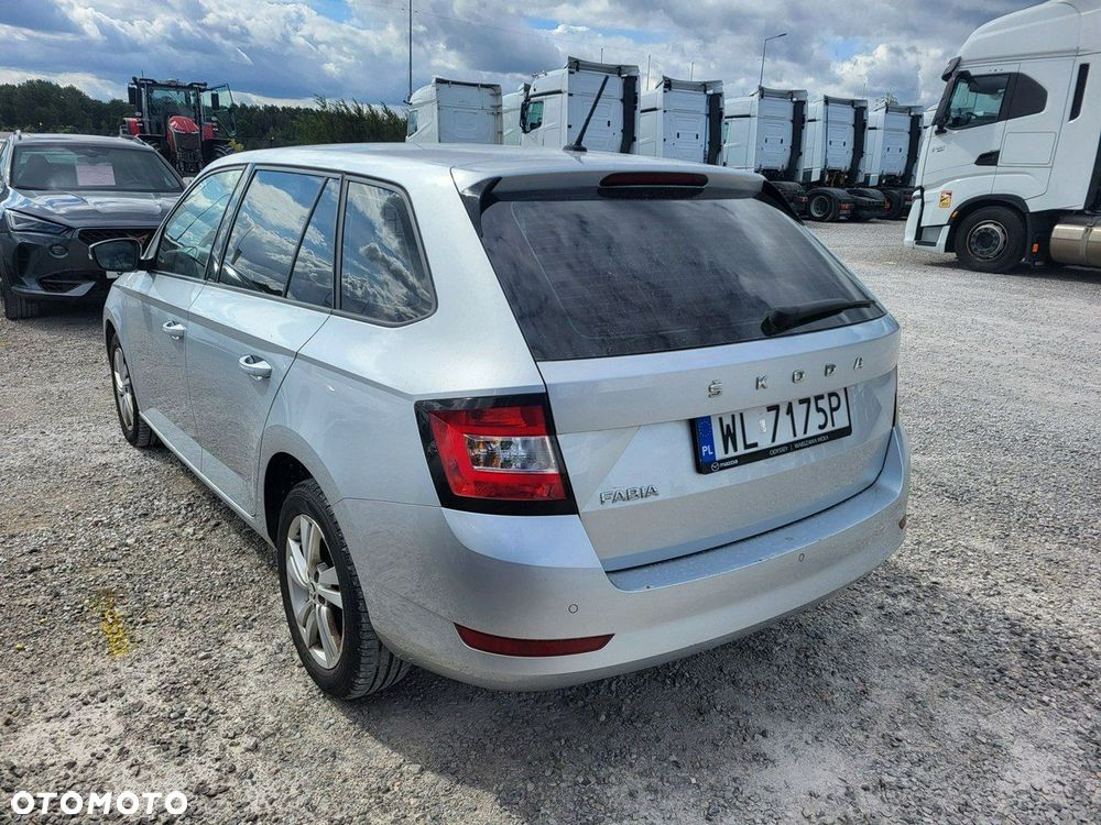 Skoda Fabia - 6