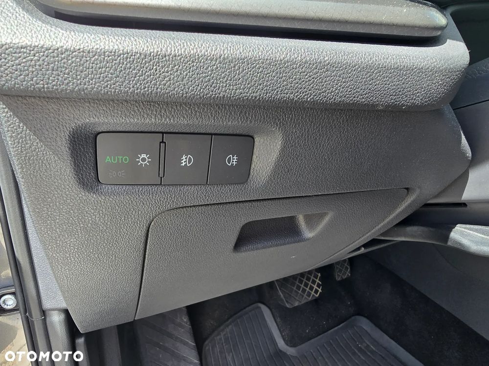 Skoda Octavia 2.0 TDI Selection DSG - 11