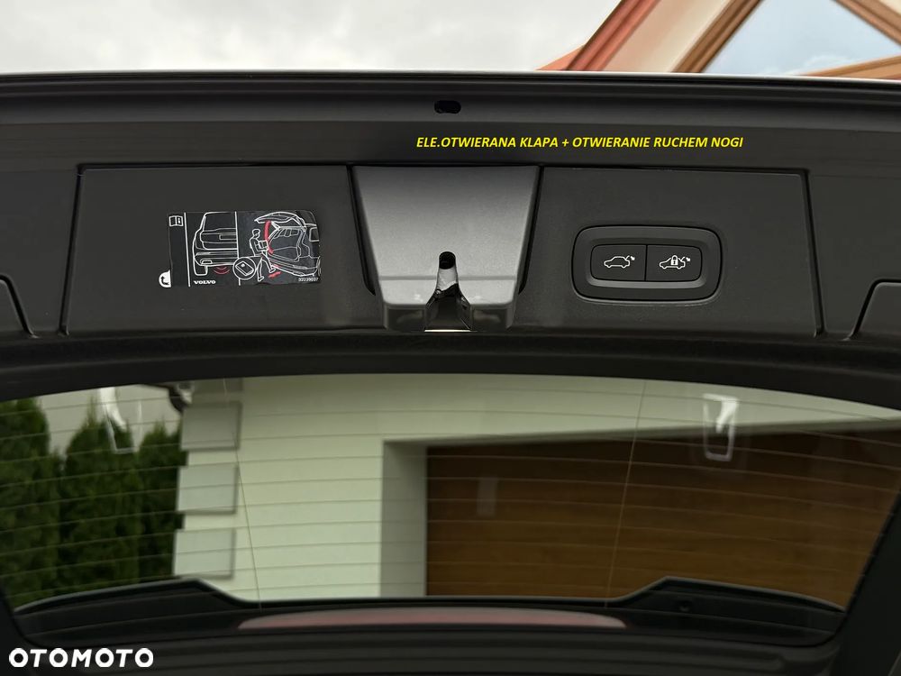 Volvo V90 B4 D Plus Dark - 31