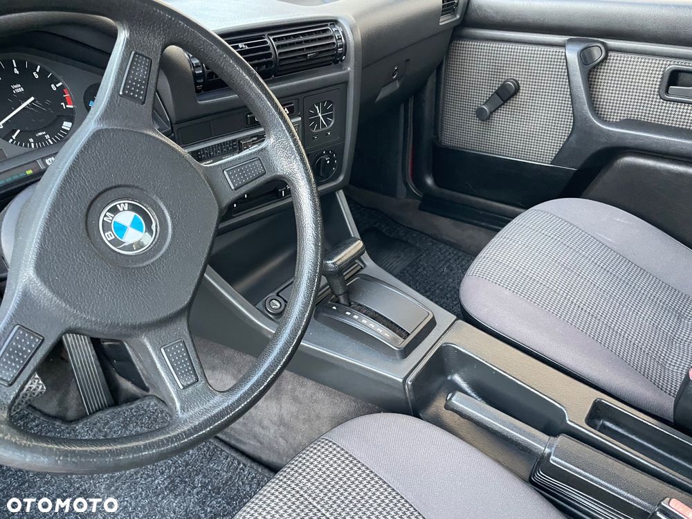 BMW Seria 3 - 26