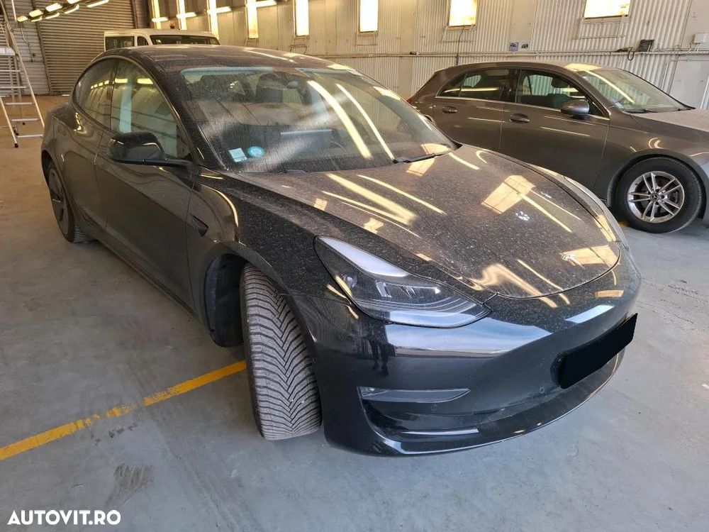Tesla Model 3 Langstreckenbatterie Allradantrieb Dual Motor - 3