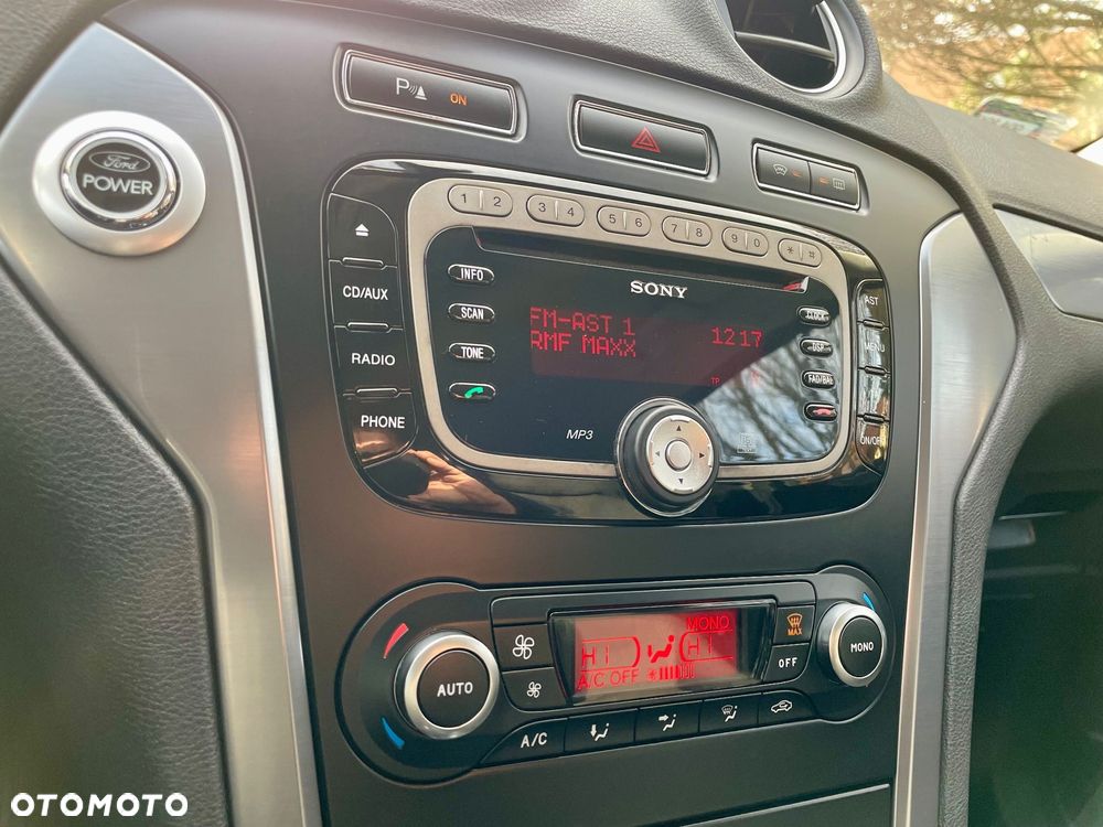 Ford Mondeo 2.0 TDCi Titanium - 31