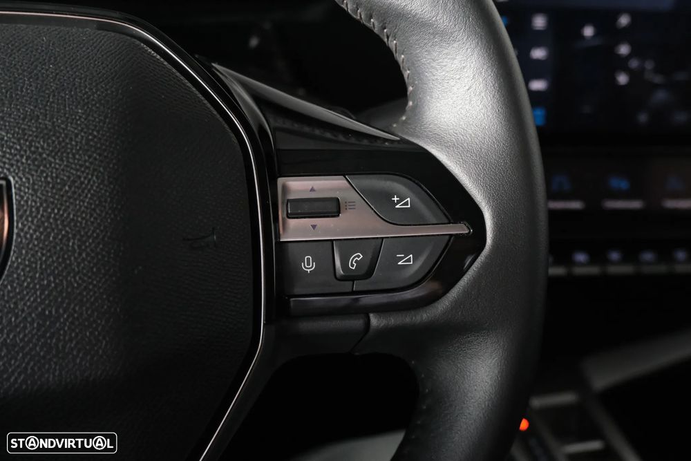 Peugeot 408 PureTech 130 EAT8 Allure - 21