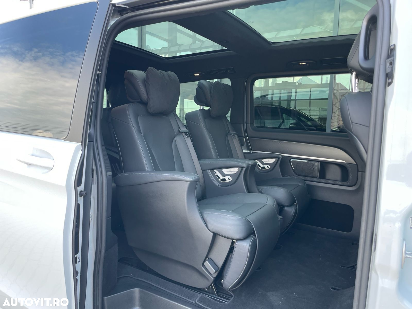 Mercedes-Benz V 300 d lang 4Matic 9G-TRONIC Exclusive - 20