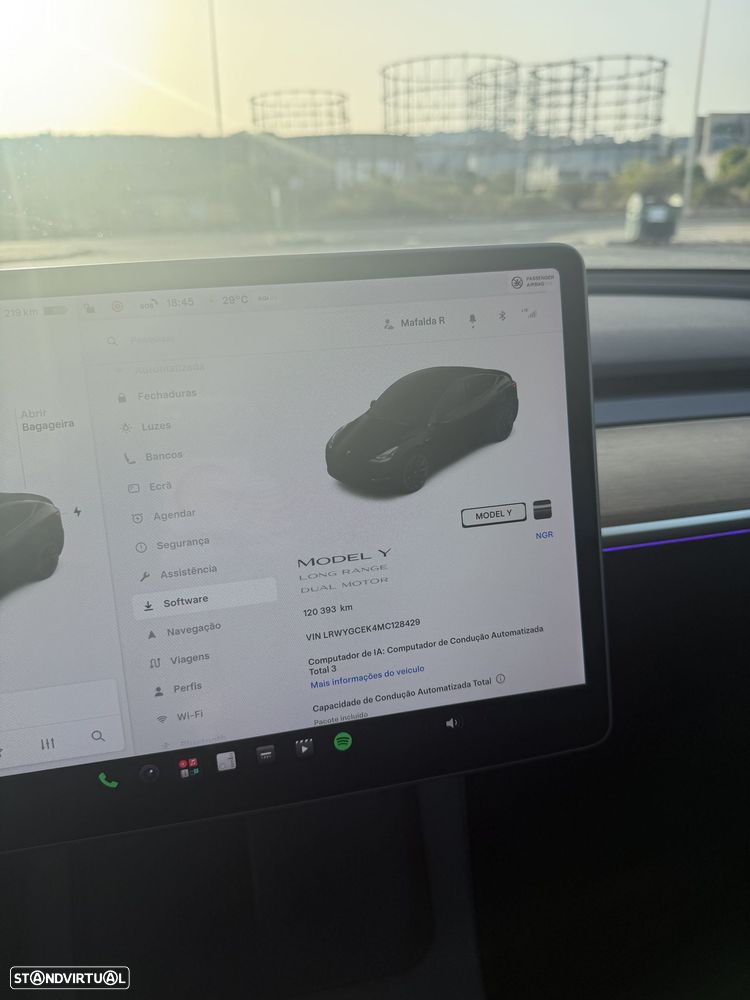 Tesla Model Y Long Range Tração Integral - 13