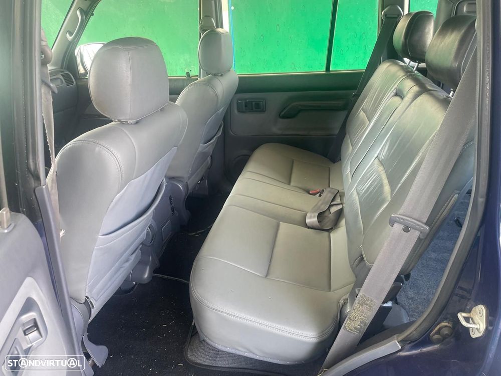 Toyota Land Cruiser - 10