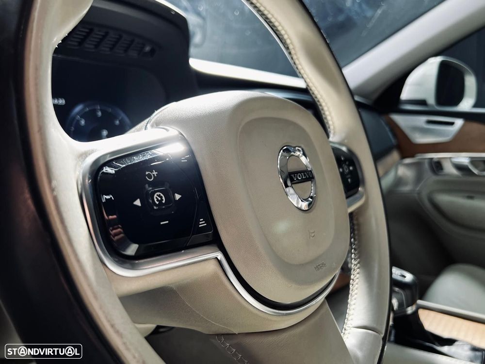 Volvo XC 90 2.0 D4 Inscription - 26