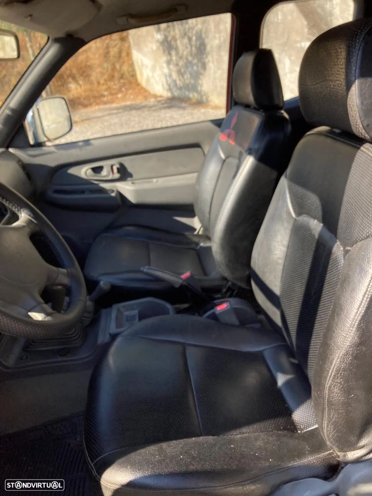 Mitsubishi L200 2.5 TD CD - 31