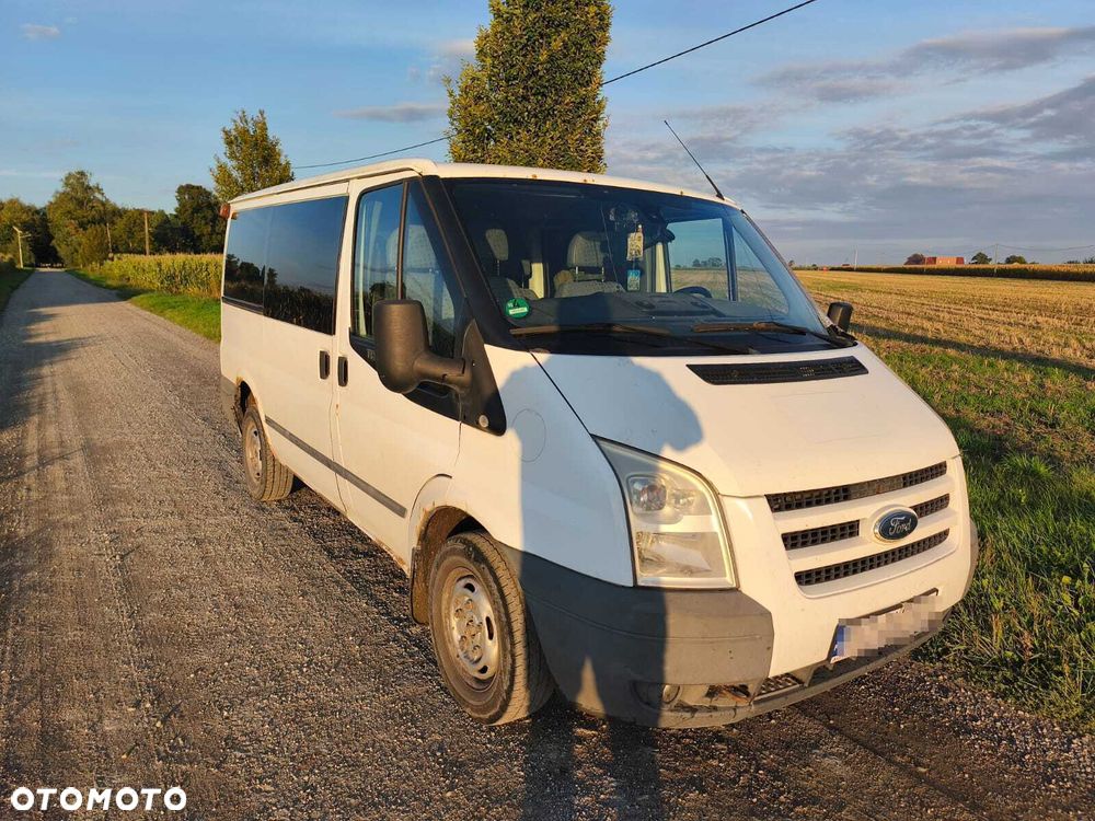 Ford Transit - 1