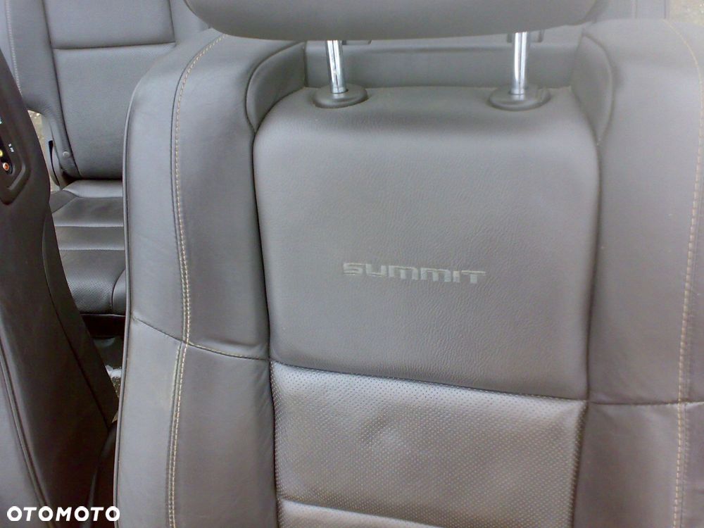 jeep grand cherokee wk2 summit 2014 - fotele fotel kanapa skóra brąz tv - 2