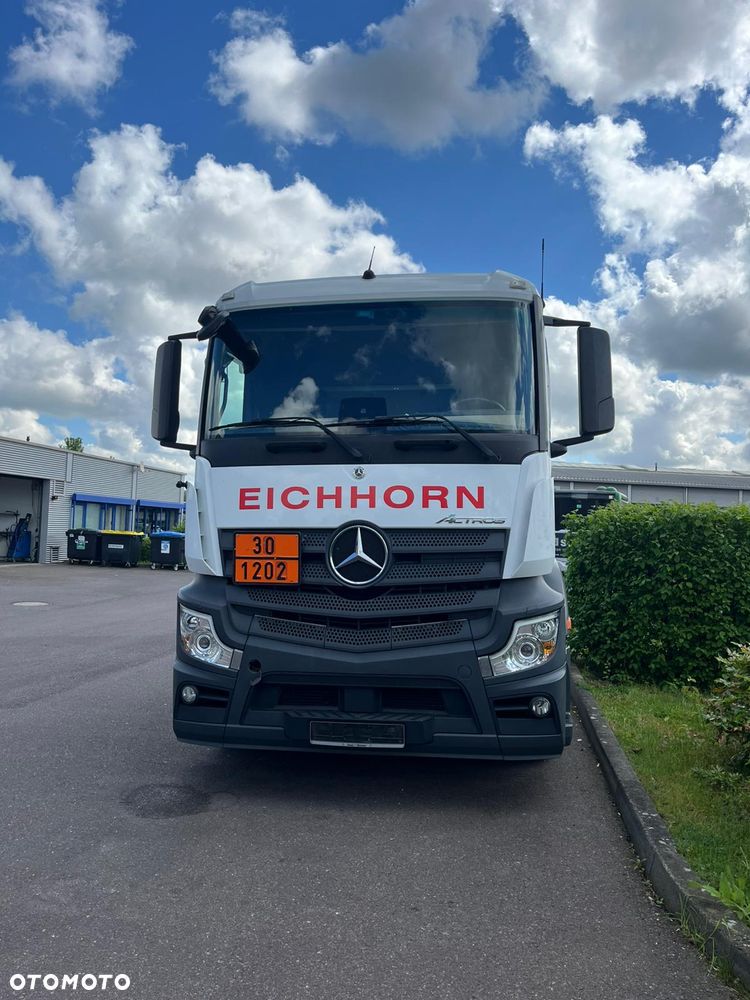 Mercedes-Benz Actros 460KM ADR - 2