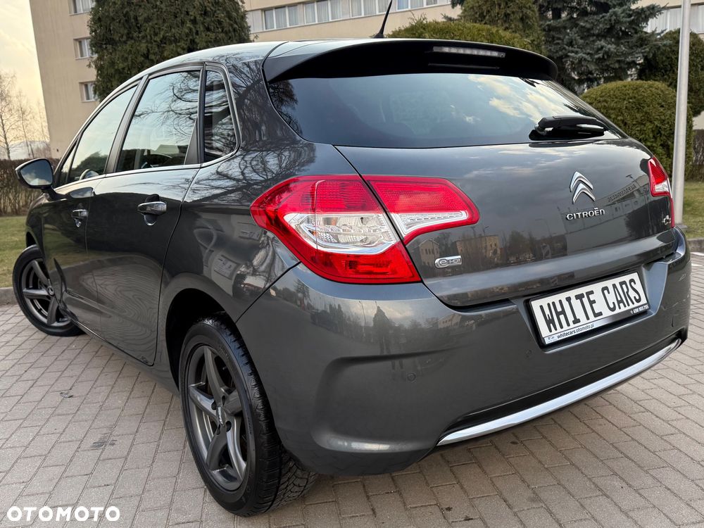 Citroën C4 e-HDi 115 Exclusive - 34